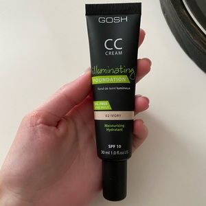 NWOT GOSH CC CREAM - IVORY